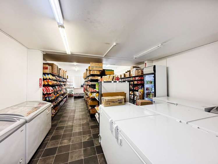 Unit B/938 New North Road Mt Albert_2