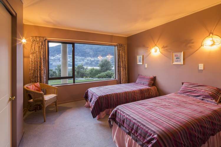 359 Peninsula Road Kelvin Heights_20