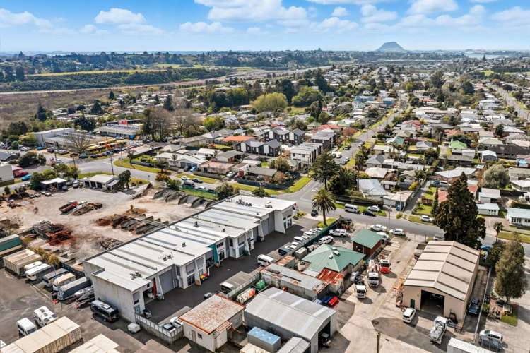 Unit 1, 282 Chadwick Road Greerton_6