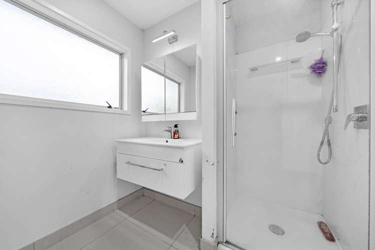 14 Beauchamp Drive Massey_13