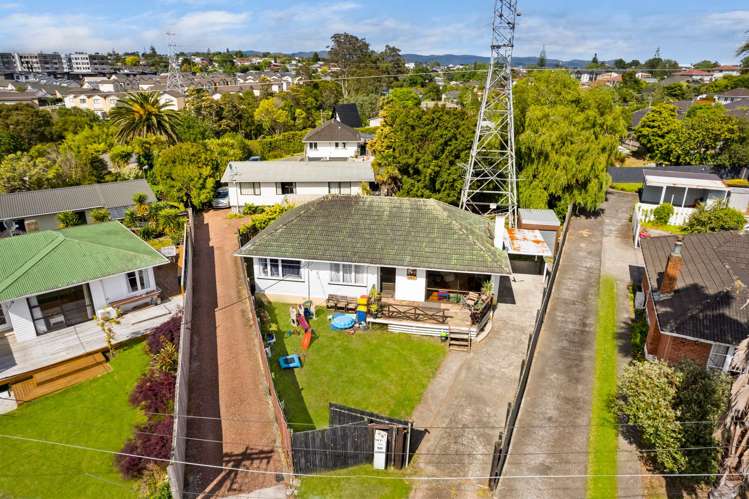 23 Bedford Street Te Atatu South_13