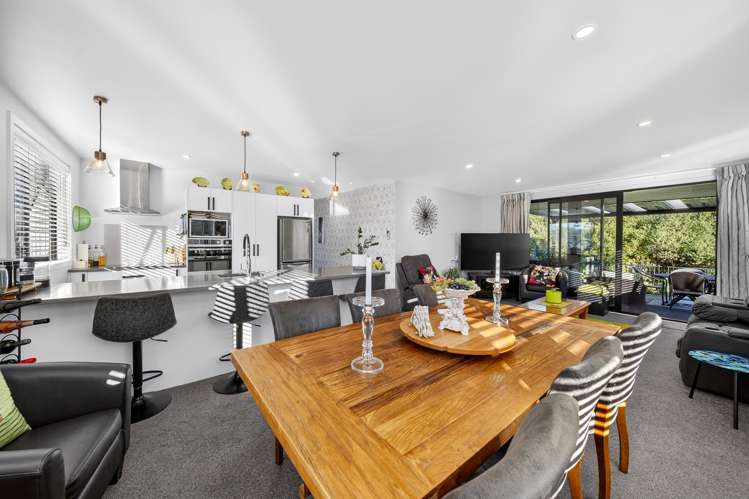 23 Tarata Grove Masterton_6