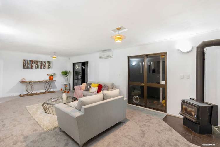 83 Carnoustie Drive Wattle Downs_10