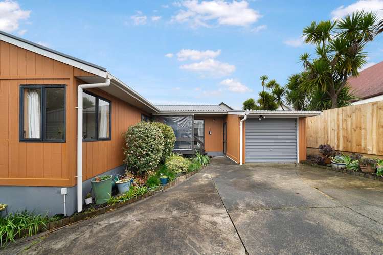 1/24 Blacklock Avenue Henderson_14