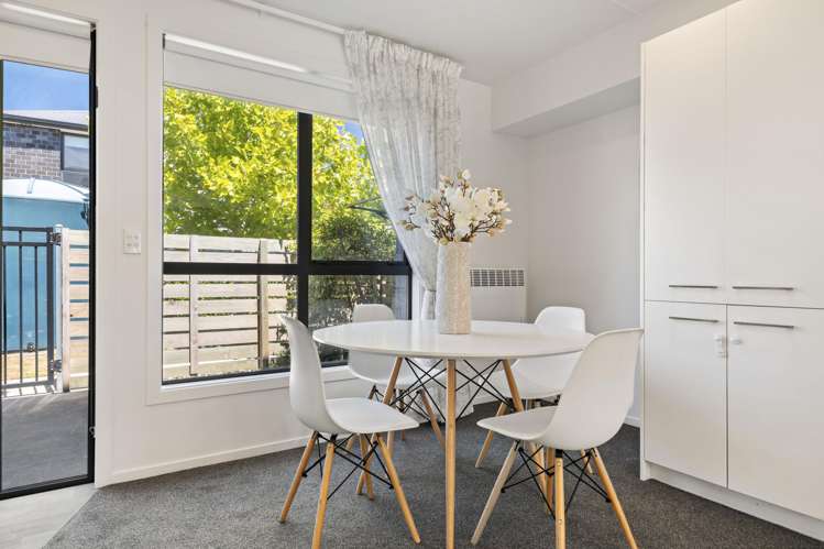 13/14 Buffon Street Waltham_12