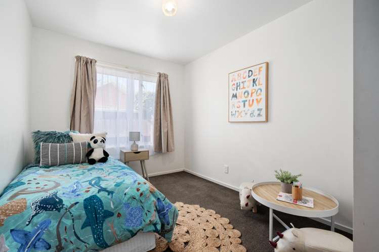 39 Showgate Avenue Sockburn_15