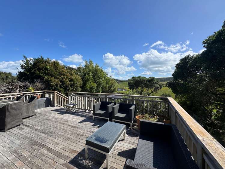 439 Sea View Road Onetangi_4