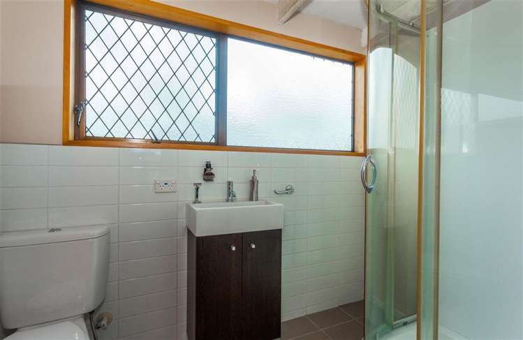 5 Guise Lane Hillmorton_13