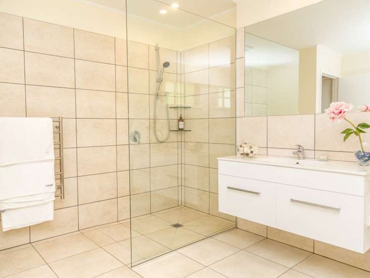 26 Wakefield Street Featherston_16