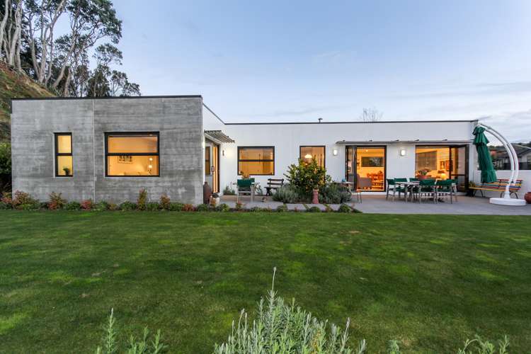 82 Karamea Street Whalers Gate_19