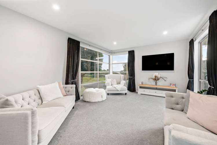 31 Pine Harbour Parade Beachlands_18