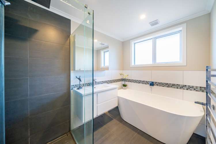 16 Poulson Grove Trentham_17