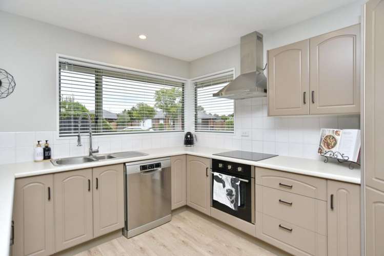 1 Kohi Drive Parklands_10