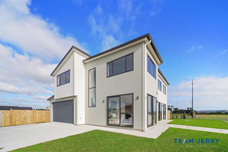 1 Korowhiti Road Clarks Beach_31