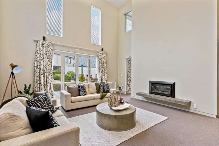 10 Springvale Gardens Harewood_8