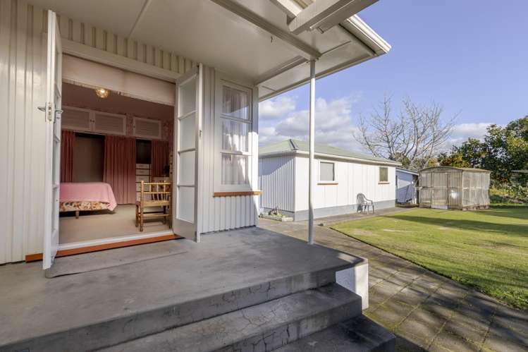 47 Strange Street Waitara_13