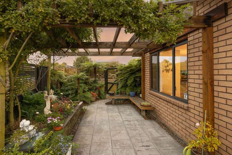 61 Grimseys Road Redwood_1