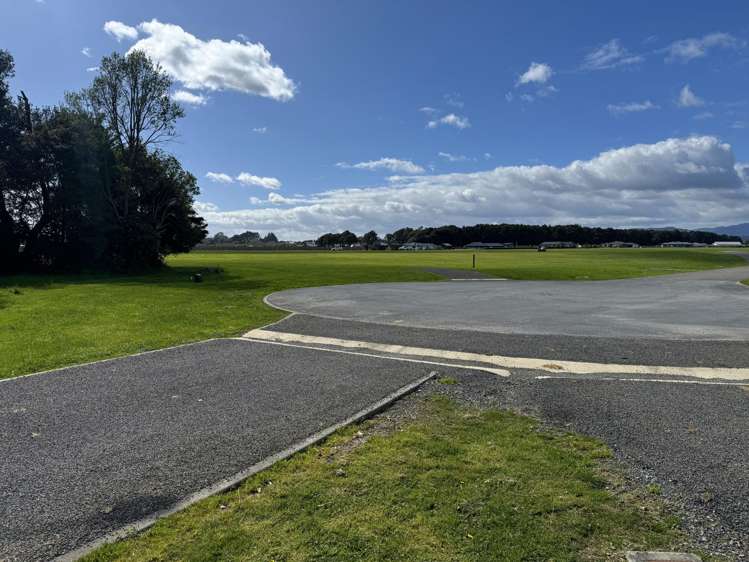 29 Riverside Drive_3