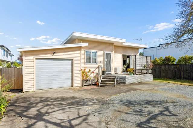 686 Te Atatu Road Te Atatu Peninsula_2