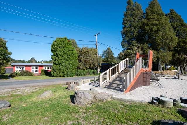 36 Tamatea Street Rotoiti Forest_2