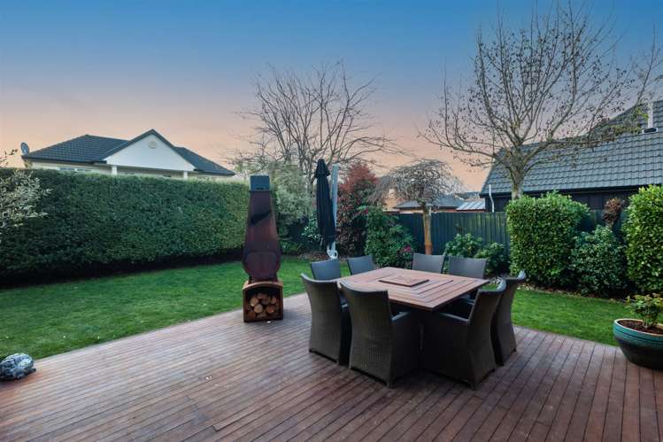 6 Primrose Hill Lane Casebrook_25