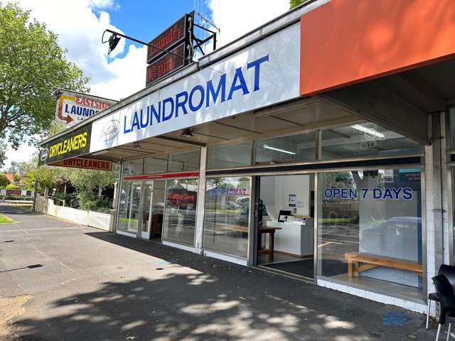 B & C/265 Grey Street Hamilton East_2