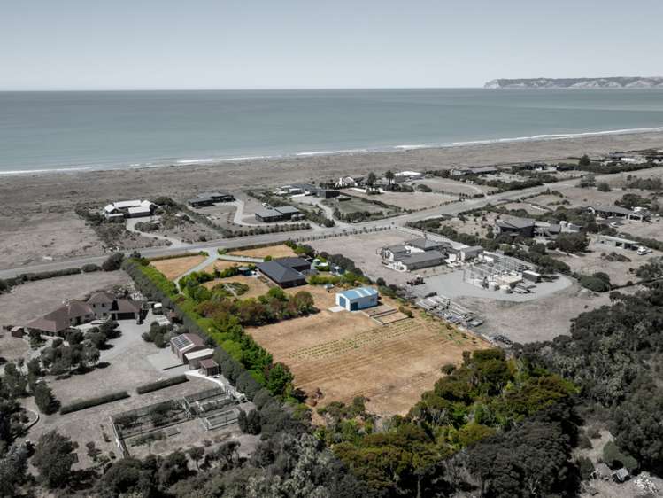 8 Edgewater Place Rarangi_34