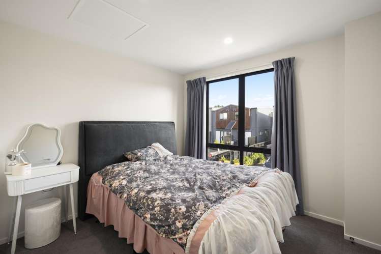 19 Canna Street Totara Park_7