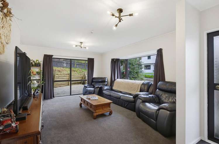 9 Westwood Road Tawa_5