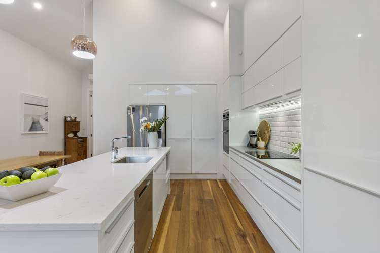 32 Mount Smart Road Onehunga_8