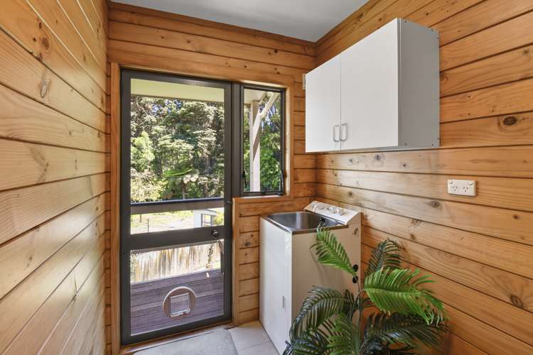 182 Everglade Drive Totara Heights_24