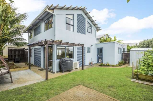 Stunning 3-Bedroom Double-Storey Home