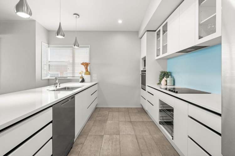 169A Marine Parade Mt Maunganui_13