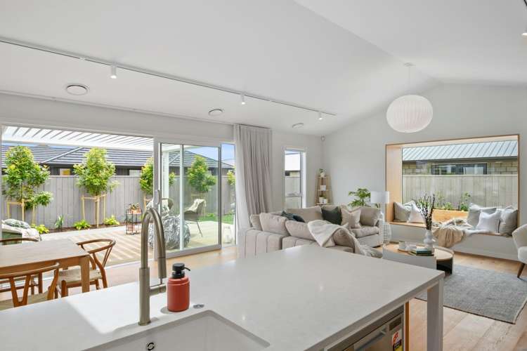 6 Parua Bay Drive_3