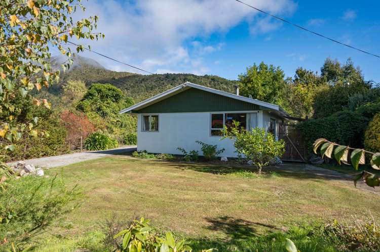 136 Fairfax Street_0