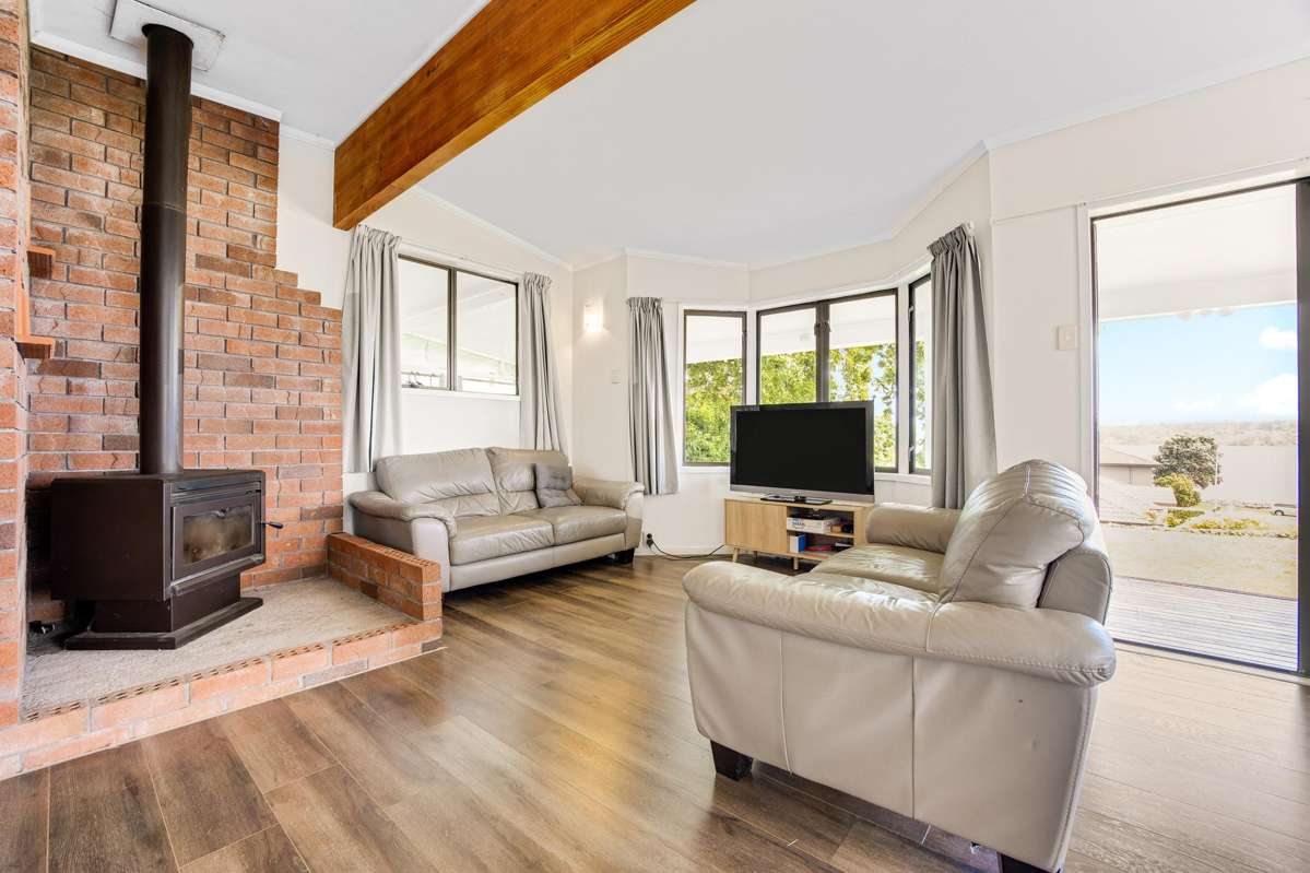 2/42 Kiwi Esplanade_1