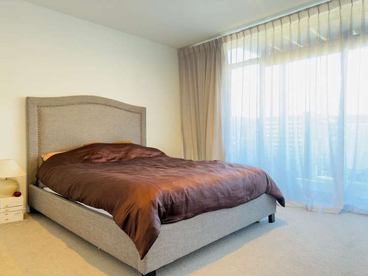 6/1 Myrtle Street Hutt Central_2