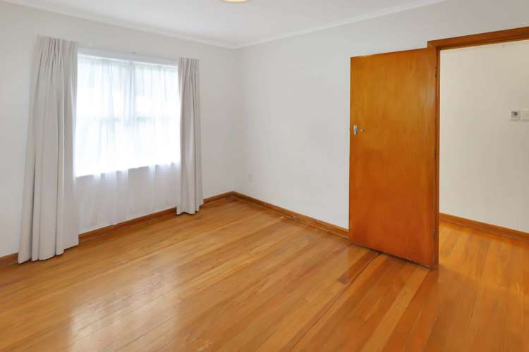 1/16B Redwood Avenue 11538_7