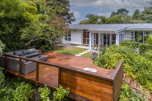 242 Glengarry Road Glen Eden_3