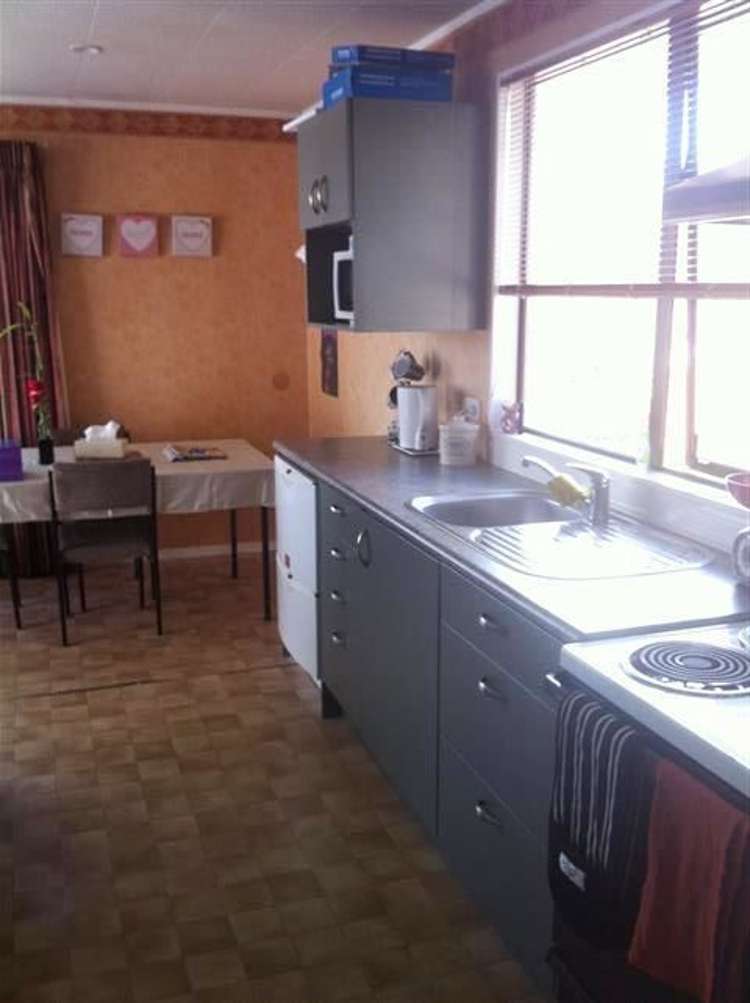 58 Albert Street Pahiatua_3