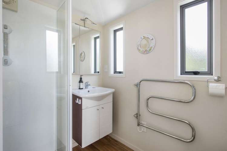 8B Citrus Ave 11557_13
