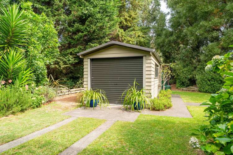 174 Mapara Road Acacia Bay_26