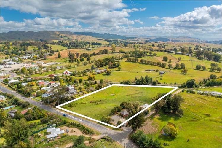 36 Tamumu Road Waipawa_24
