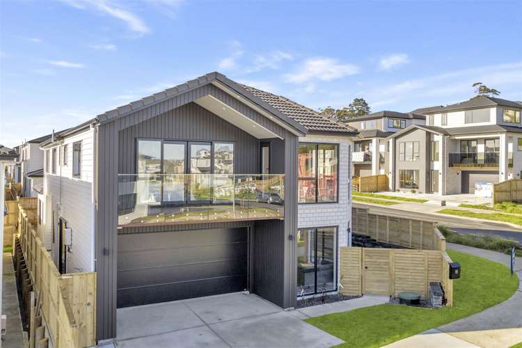 18 Aklander Rise Flat Bush_29