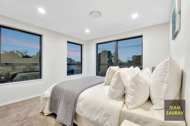 8/16 Clark Road Pahurehure_6