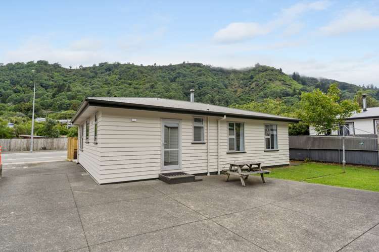 53 Wairau Road Picton_6