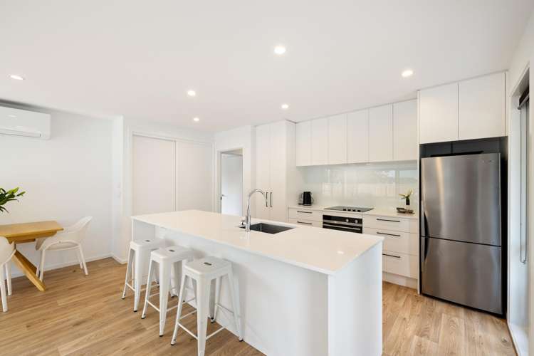 52 Whitfield Street Sumner_2