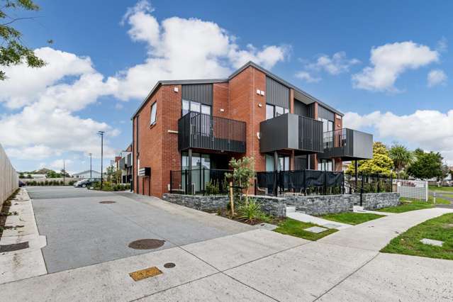 Vendor Demands Result - 11 x Residential Tenanted Units