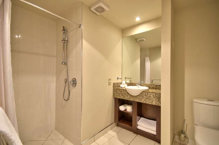 25/643 Frankton Road Queenstown_13