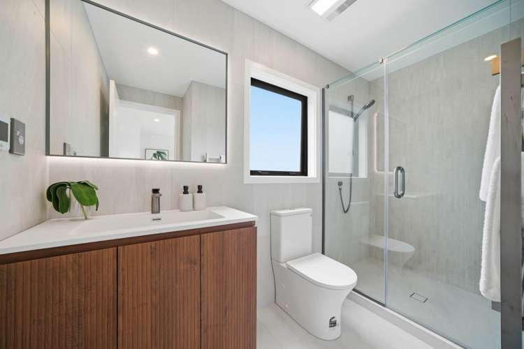 3 Makumaku Place Long Bay_19